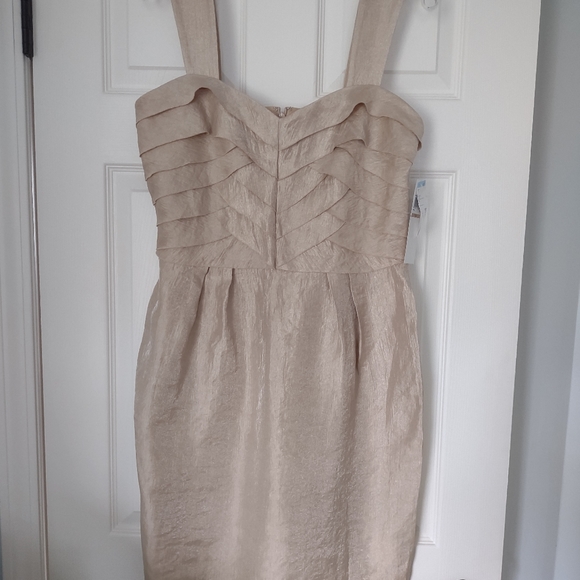 London Style Shimmer Tiered Lined Dress - Picture 1 of 5
